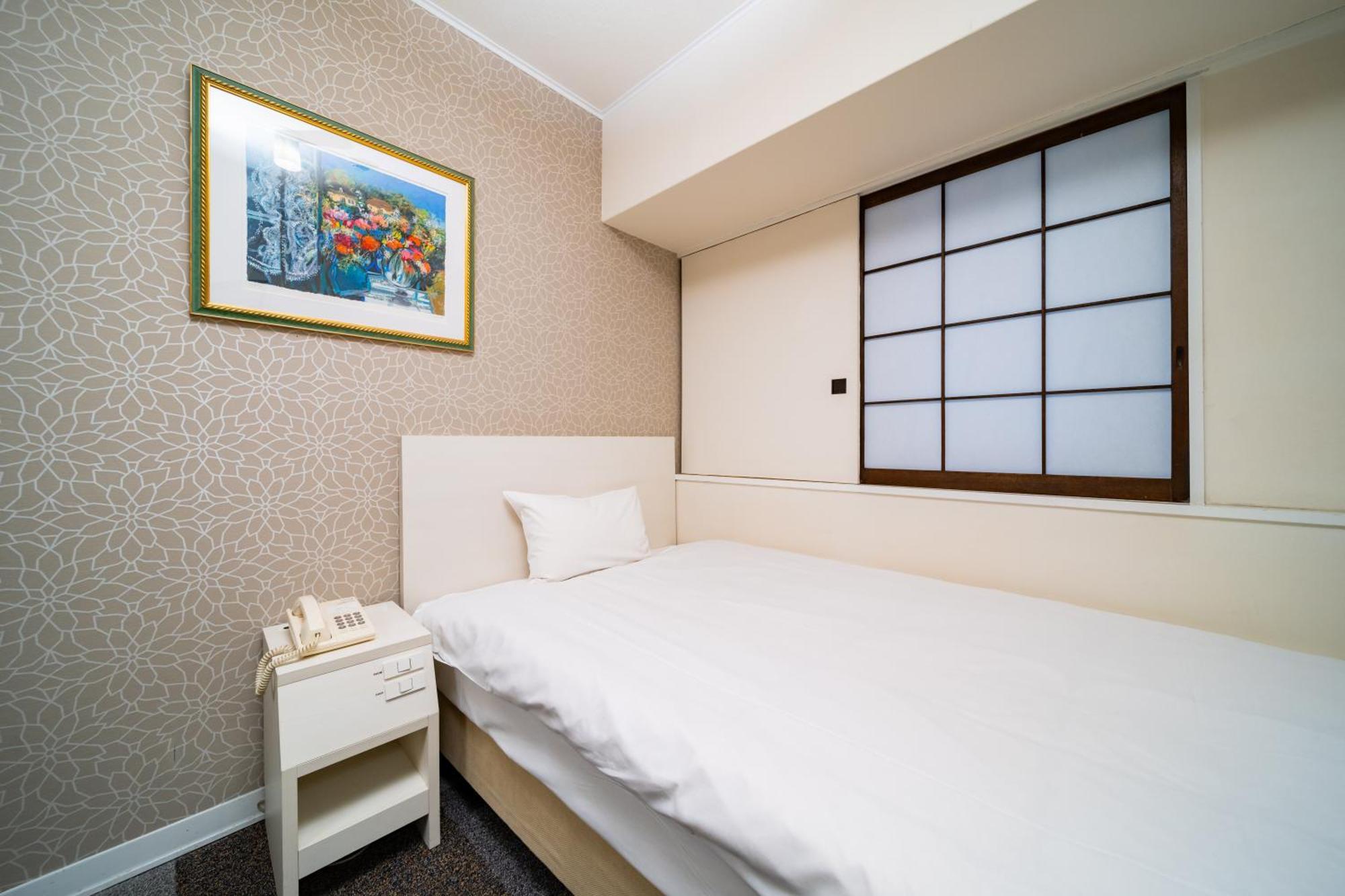 New Osaka Hotel Εξωτερικό φωτογραφία